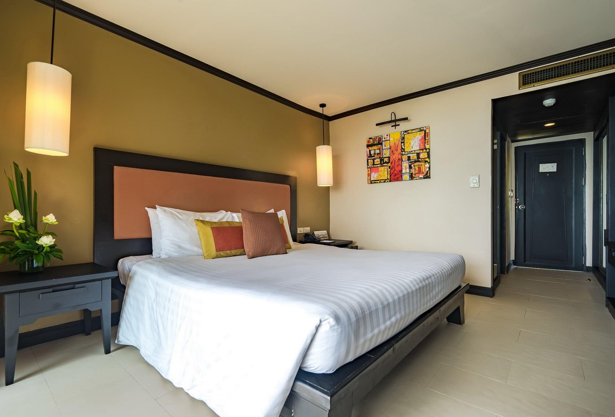 Impiana Beachfront Resort Chaweng Noi, Koh Samui Exterior photo